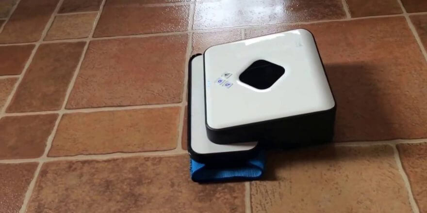 Photo de l'iRobot Braava 390T