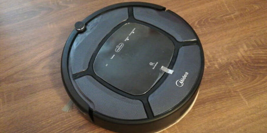 Aspirateur robot Midea