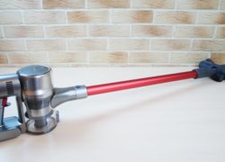 Dreame T20 : Un aspirateur vertical qui aspire efficacement les tapis et les reconnaît.