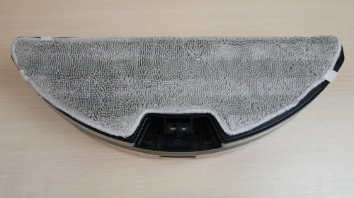 Serviette sur une plateforme Serviette sur une plateforme