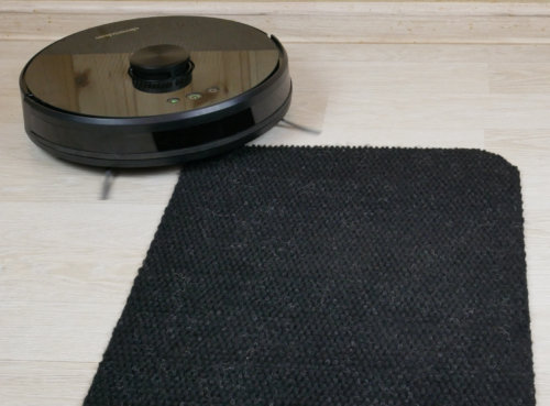 Conduire sur des surfaces sombres