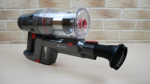 Aspirateur avec brosse à poils