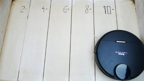 Puissance d'aspiration avec brosse à poils en forme de pétales