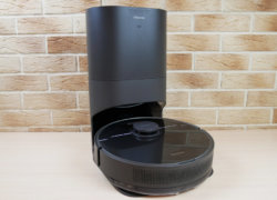 Dreame Bot Z10 Pro : Un aspirateur robot qui se nettoie automatiquement et identifie les objets sur le sol.