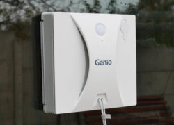 Genio Windy W250 : Un robot lave-vitres avec système d’alimentation en eau automatique