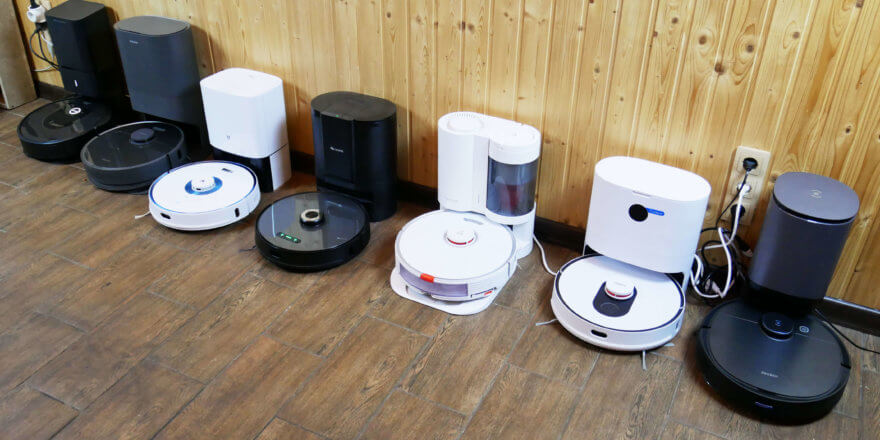 Test comparatif de stations autonettoyantes pour aspirateurs robots