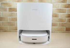Dreame Bot W10 : Un robot aspirateur LAVEUR qui rince les lingettes à la station