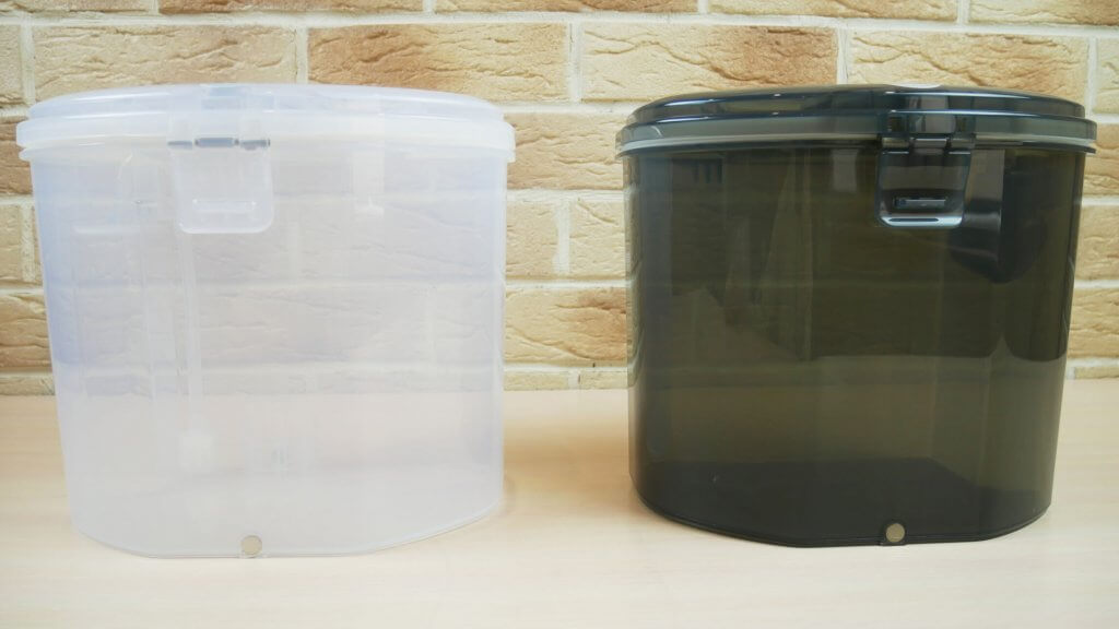 Réservoir pour eau propre et eau sale