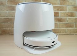 Robot laveur-balayeur autonettoyant Xiaomi Mijia MJSTP : ramasse le chiffon de nettoyage sur les tapis et le rince à la station !