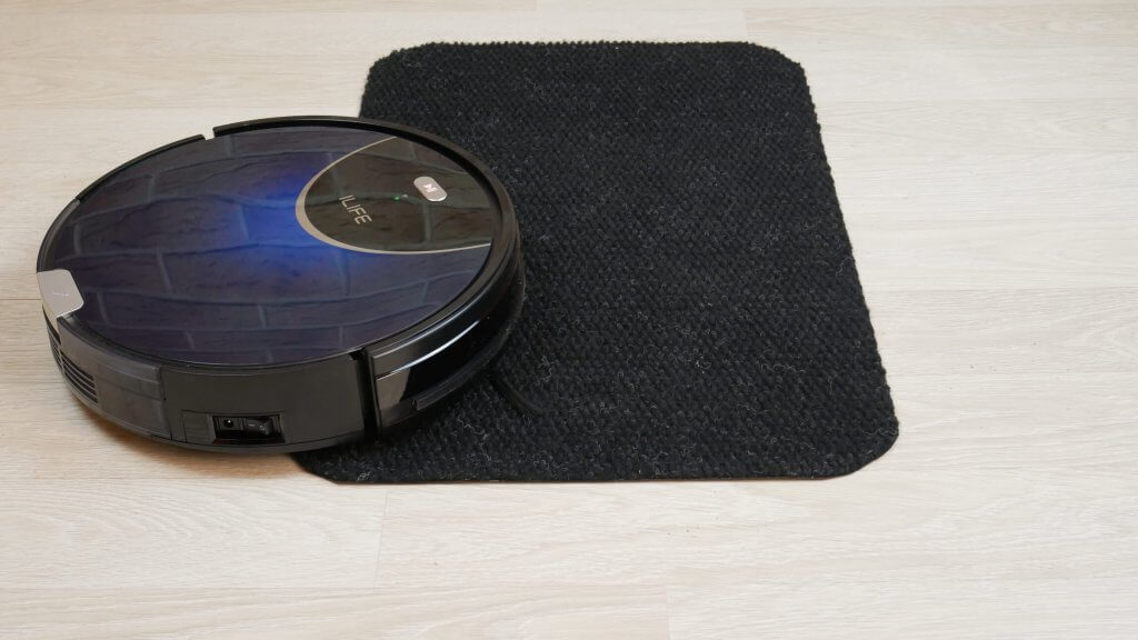 Conduire sur des surfaces sombres