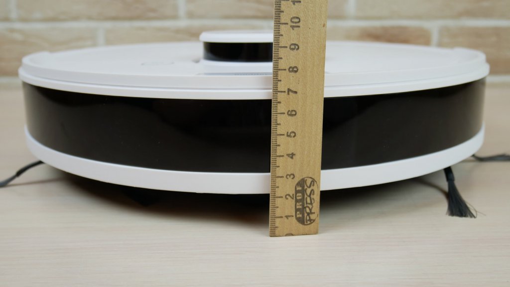 Ecovacs Deebot N8 : hauteur du corps