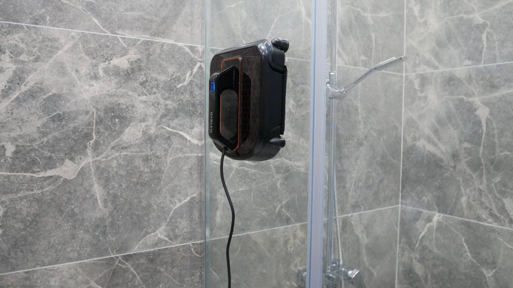 Nettoyage de la cabine de douche