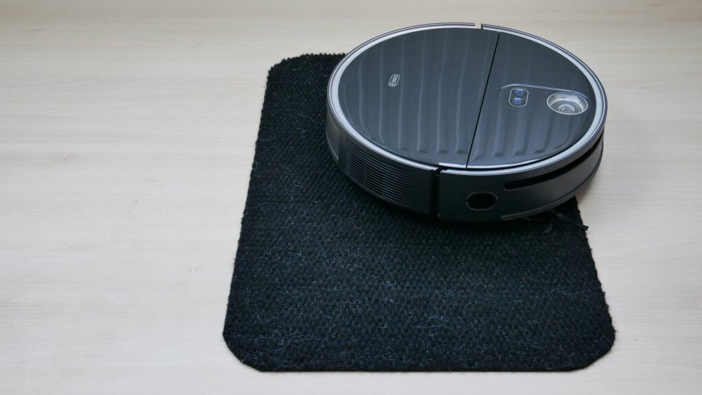 Conduire sur des surfaces sombres