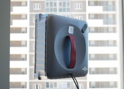 Atvel Zorro Z7 : Robot lave-vitres avec alimentation en eau automatique