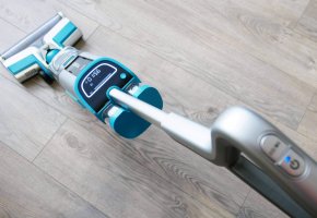 Teqqo Aquastick 3 en 1 POWER : Nettoyeur de tapis sans fil avec brosse