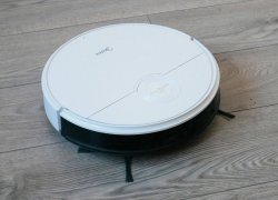 Midea I5C : Un aspirateur robot économique avec nettoyage humide et puissance accrue