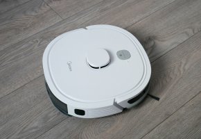 Midea M6 (VCR21LDSW) : un aspirateur robot économique avec lidar et nettoyage humide