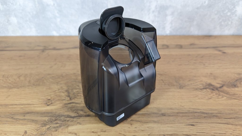 Roborock Dyad Pro : Réservoir d'eau propre