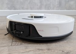 ROBOROCK S8 : Deux turbobrosse, reconnaissance d’objets et action de nettoyage sur tapis
