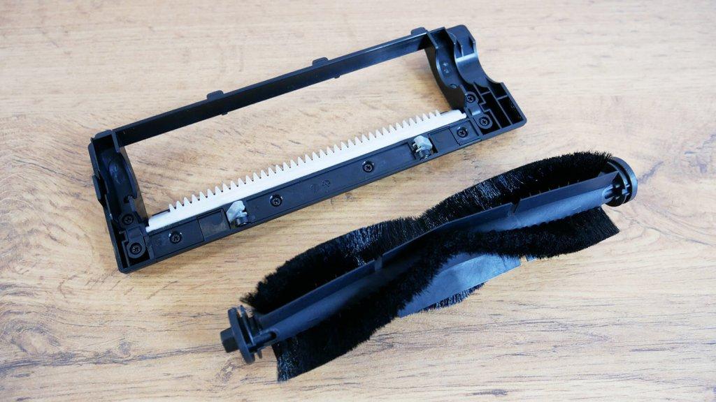 Eufy Clean X8 Pro : Brosse centrale
