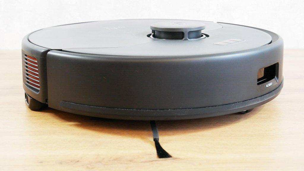 Eufy Clean X8 Pro : Vue latérale