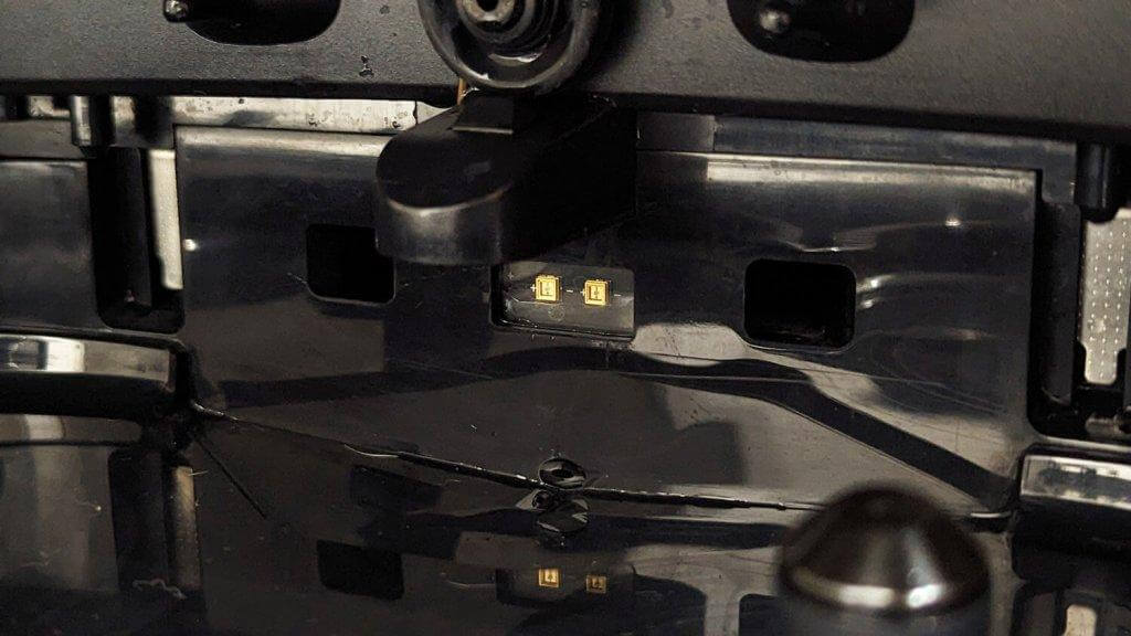 Dreame Bot X30 Pro : Lampe UV