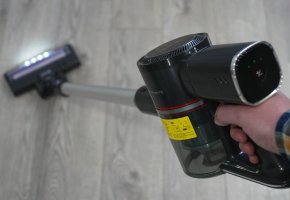 Miko V10 : Aspirateur vertical eau et poussière avec un ensemble complet d’accessoires