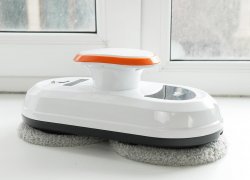 Dadget W100 : Que peut faire ce robot nettoyeur de vitres bon marché ?