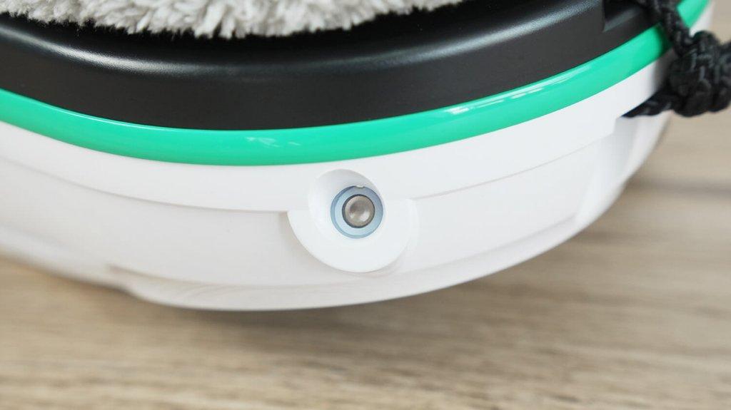 Robot nettoyeur de vitres avec lingettes rondes et jet d'eau