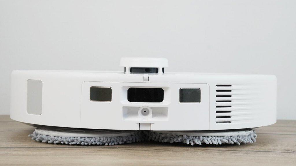 Roborock Qrevo MaxV : vue arrière