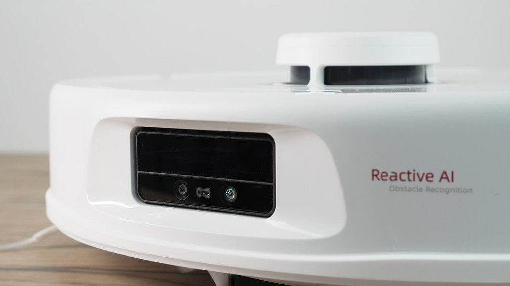 Roborock Qrevo MaxV : IA réactive