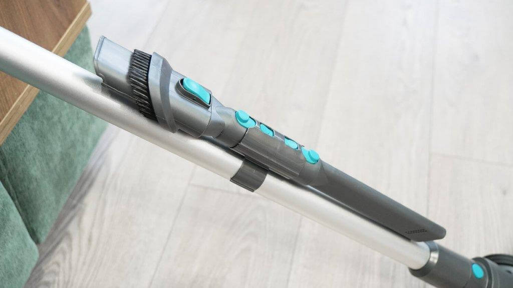Teqqo Powerstick BASIC : Rangement des embouts sur le tube