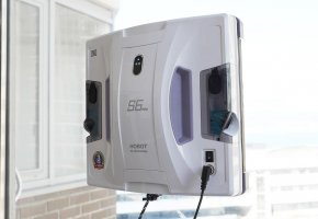 Hobot S6 PRO : un robot nettoyeur de vitres avec deux serpillères vibrantes et deux jets d’eau