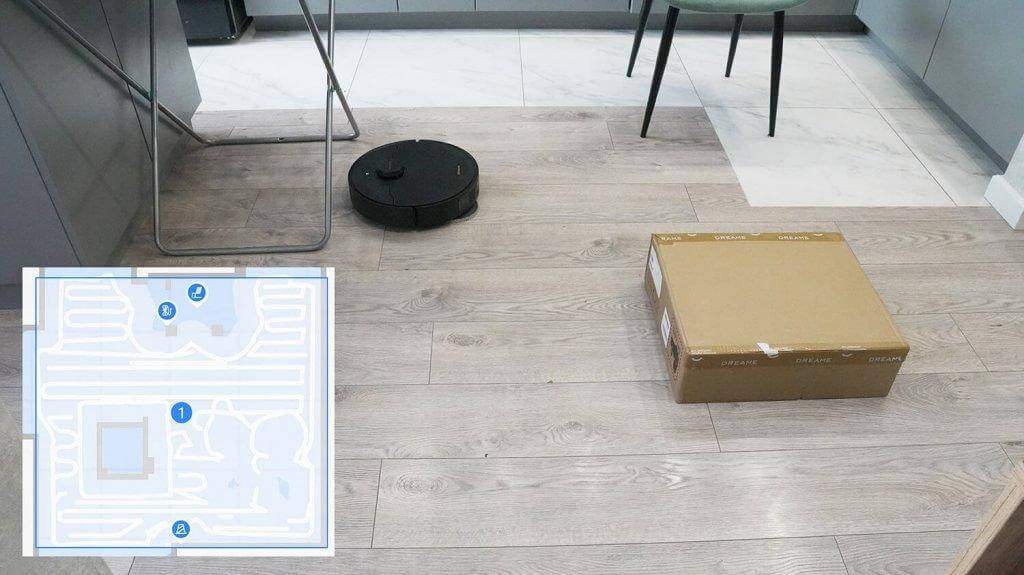 Dreame Bot X40 Pro : Navigation dans une pièce avec des obstacles