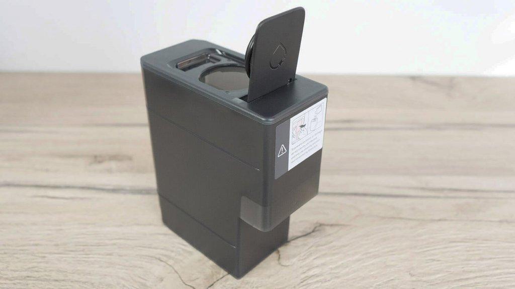 Roborock S8 MaxV Ultra : Réservoir de nettoyage