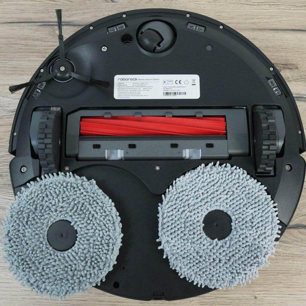 Roborock Qrevo PRO : Vue de dessous