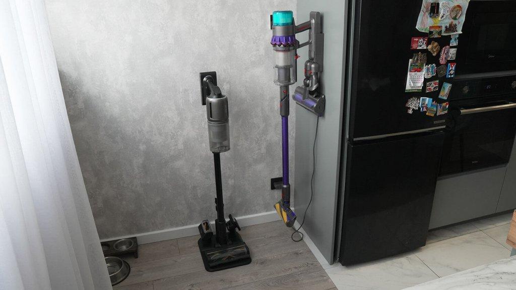 Rangement pour aspirateurs Dreame Z30 et Dyson Gen5 Absolute Detect