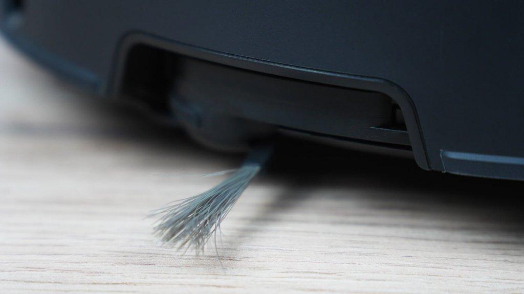 Dreame X40 Pro Ultra : brosse latérale