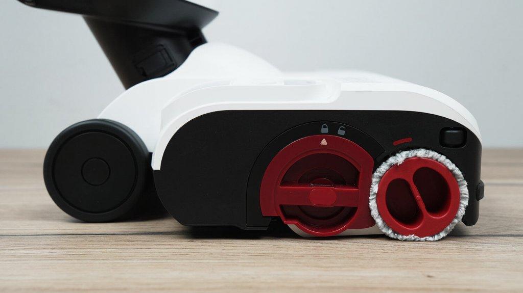 Roborock Dyad Pro Combo : Les rouleaux s'étendent jusqu'au bord du corps