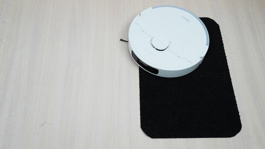 Dreame Trouver S10 : Conduite sur surfaces noires
