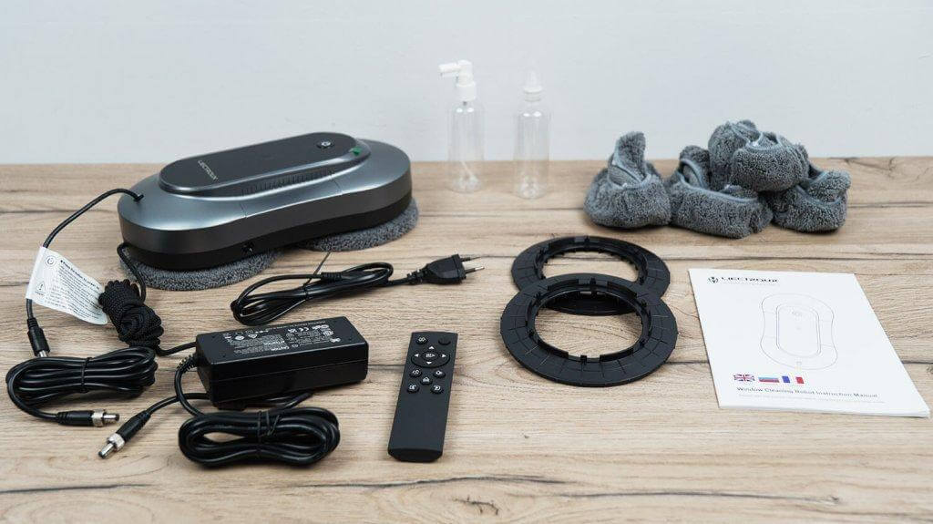Liectroux YW810 : Équipement