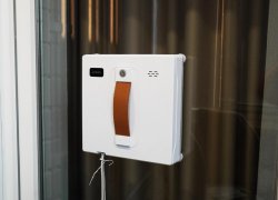Lydsto WL07 : Un robot lave-vitres abordable et élégant avec double jet d’eau