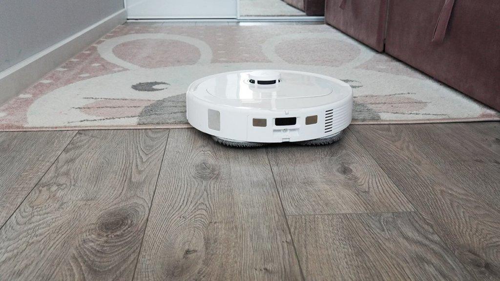 Roborock Qrevo S : Nettoyage humide et moquettes