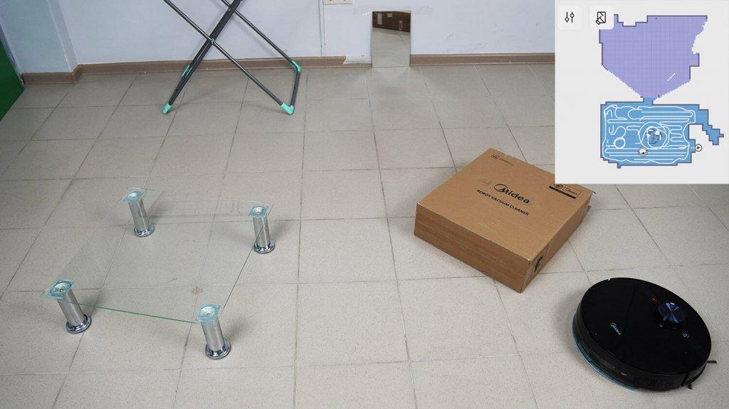 Magnétoscope Midea M7 EVO : Se déplacer dans une pièce encombrée d’obstacles