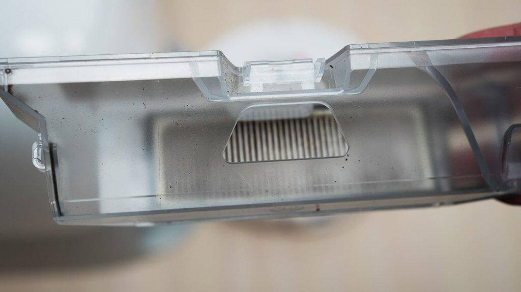 Roborock Qrevo Curv : Poubelle autonettoyante