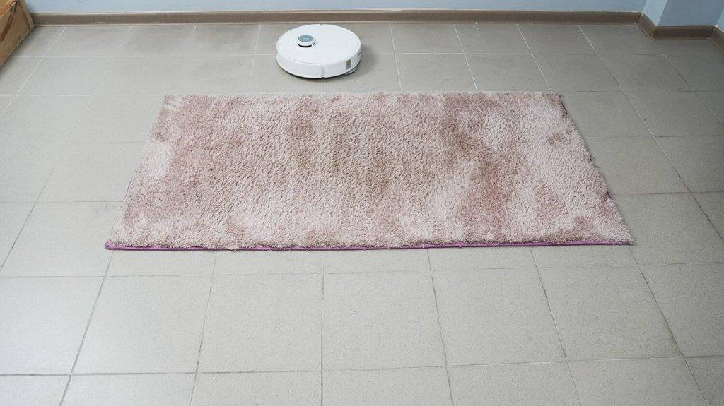 Roborock Qrevo Curv : Nettoyage humide et tapis