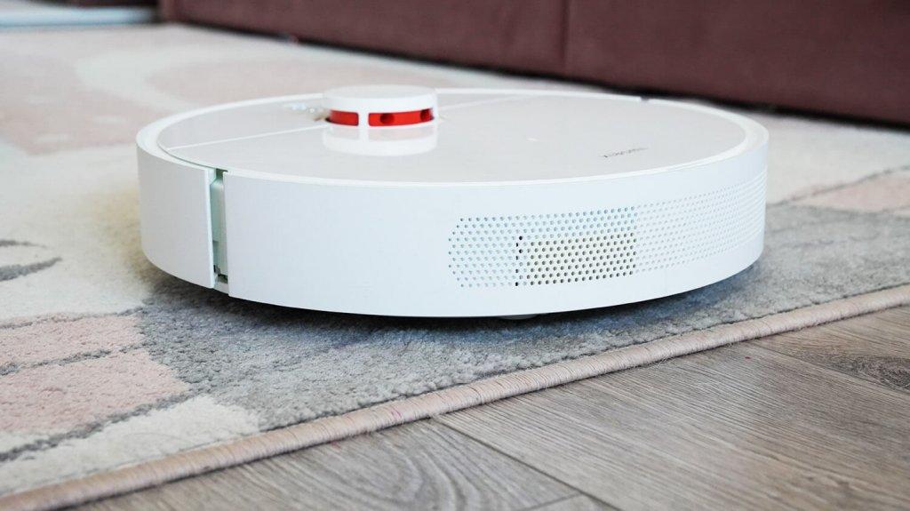 Aspirateur robot Xiaomi S10+ : Nettoyage des tapis sans lingettes