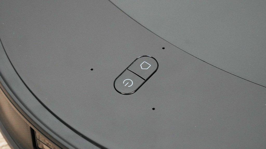 Roborock Saros 10R : Panneau de commande