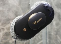 JENXY RC78 : Un robot lave-vitres à double jet, contrôlé par smartphone