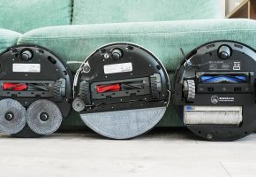 Chiffons ronds, plateforme vibrante ou rouleau : comparaison des modules de nettoyage des aspirateurs robots